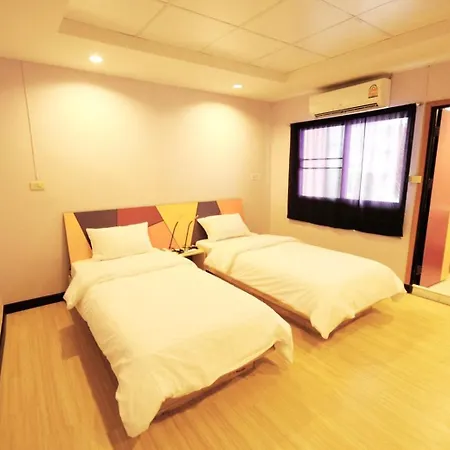 Room@Vipa Bangkok Exterior photo